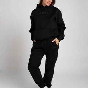 COMFRT Black Cozy Joggers - Women's Track Pants